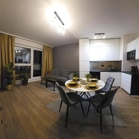 Maison City Poznan Old Town & Parking Apartamento