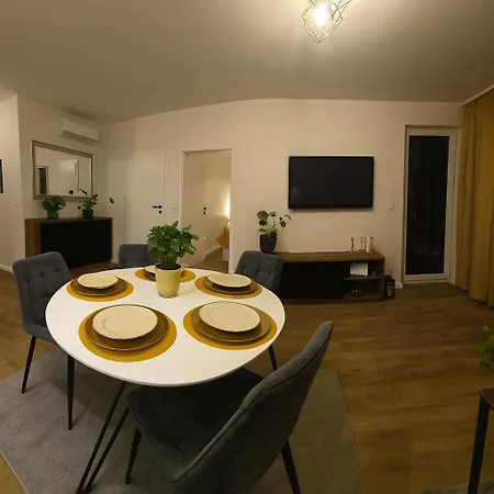 Maison City Poznan Old Town & Parking Apartamento Poznań